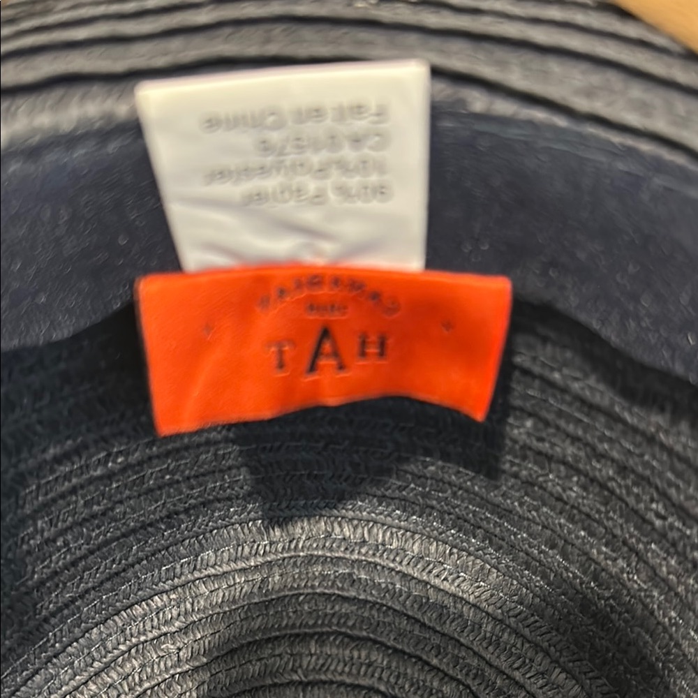 Stylish Blue and Tan Hat for Every Occasion - Picture 2 of 3